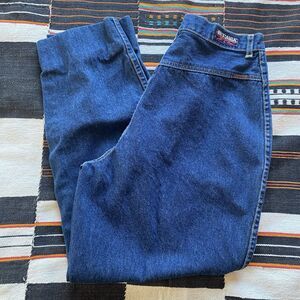 Vintage Brittania 80’s Mom Denim Jeans. 100% Cotton. Bareback. Size 28/30.